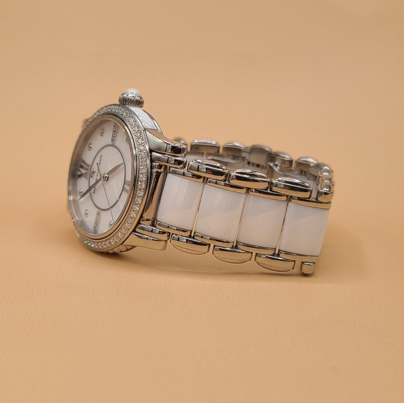David Yurman Classic Quartz Watch With Diamond Bezel and White Ceramic - Picture 3 of 15